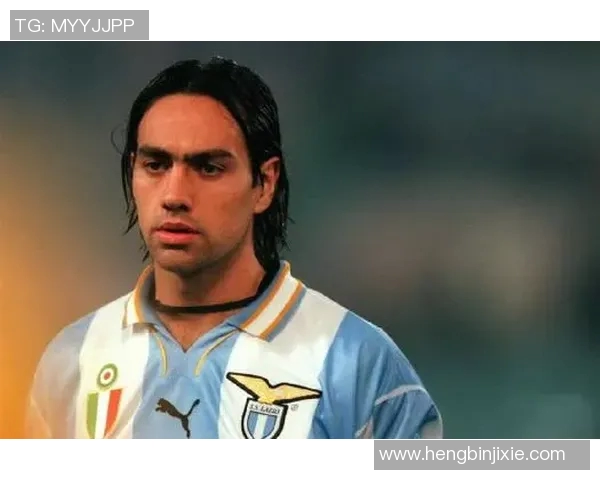 传奇球星内斯塔带领球队重返巅峰的足球之旅 传奇球星内斯塔带领球队重返巅峰的足球之旅