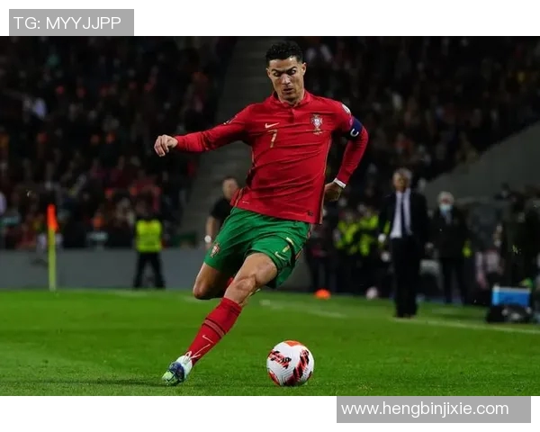 高清球星足球精彩瞬间集锦展示，震撼足球迷的最佳视觉体验